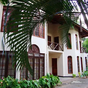Tree Breeze 3*, Kandy Sri Lanka